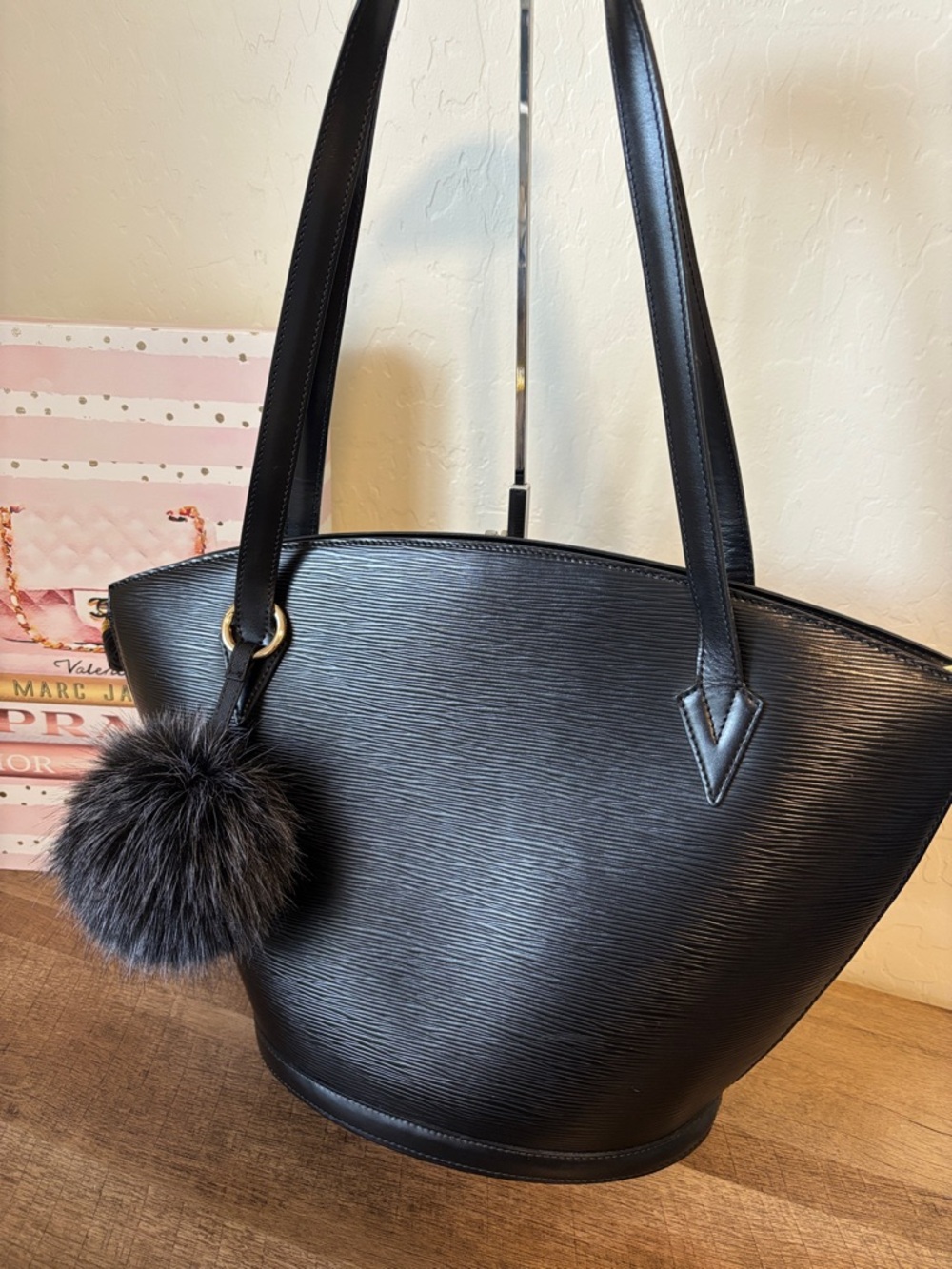 Louis Vuitton Epi Saint Jacques